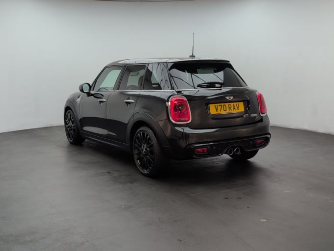 2025 Mini Hatch