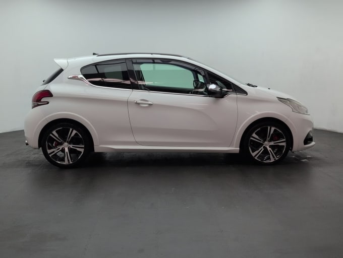 2025 Peugeot 208