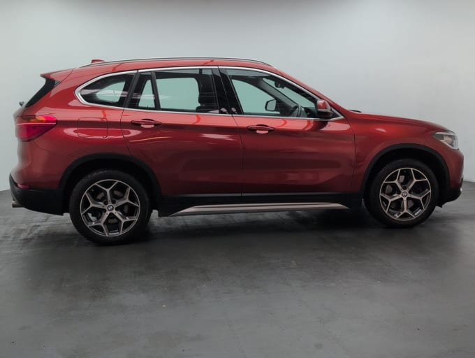 2025 BMW X1