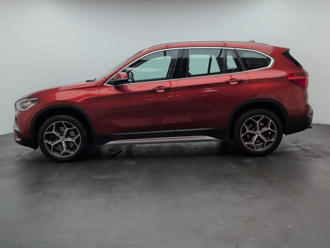 2025 BMW X1