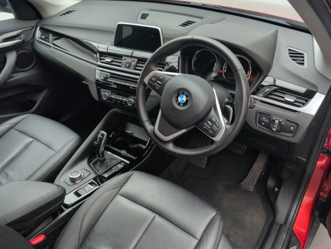 2025 BMW X1