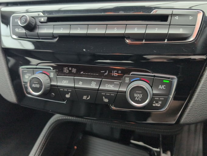 2025 BMW X1