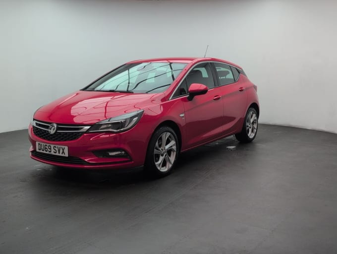 2025 Vauxhall Astra