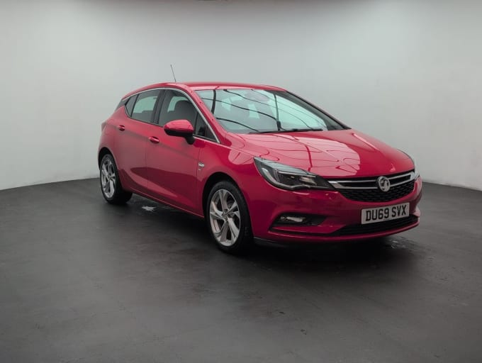 2025 Vauxhall Astra