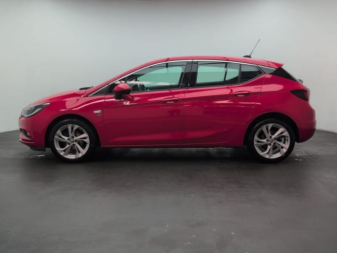 2025 Vauxhall Astra