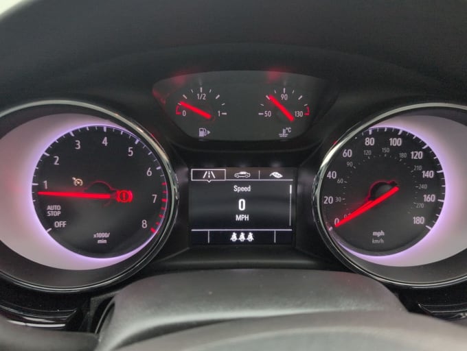 2025 Vauxhall Astra