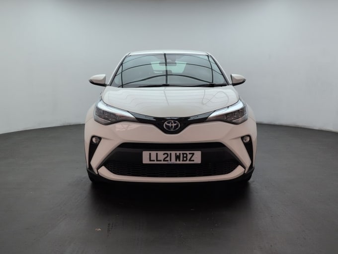 2025 Toyota C-hr