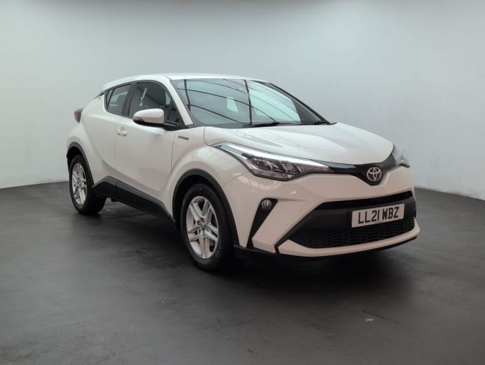 2025 Toyota C-hr