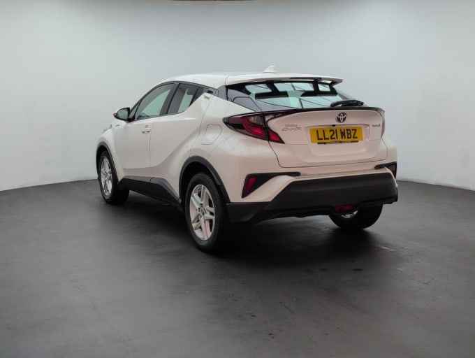 2025 Toyota C-hr