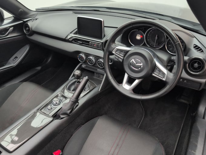 2025 Mazda Mx-5