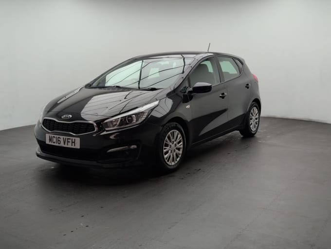 2025 Kia Ceed