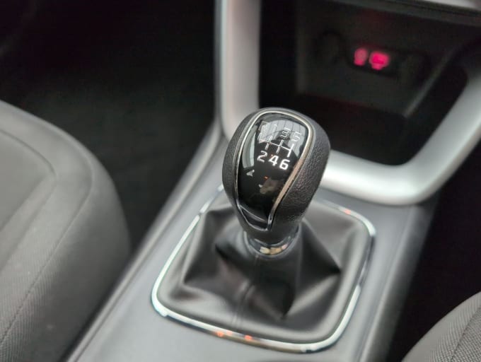 2025 Kia Ceed