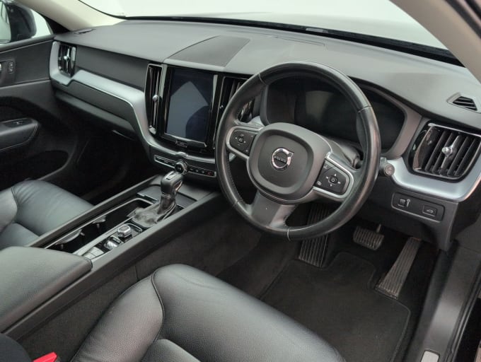 2025 Volvo Xc60