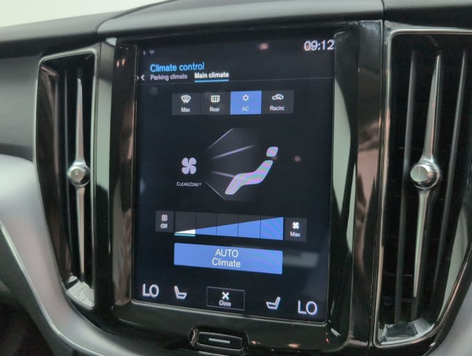 2025 Volvo Xc60