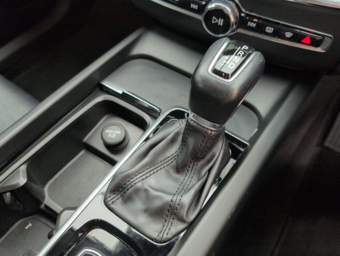 2025 Volvo Xc60