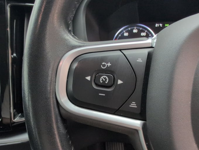 2025 Volvo Xc60