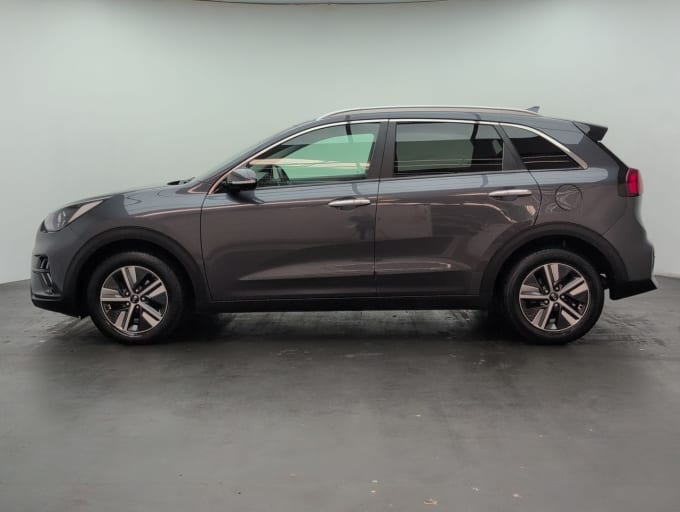2025 Kia Niro