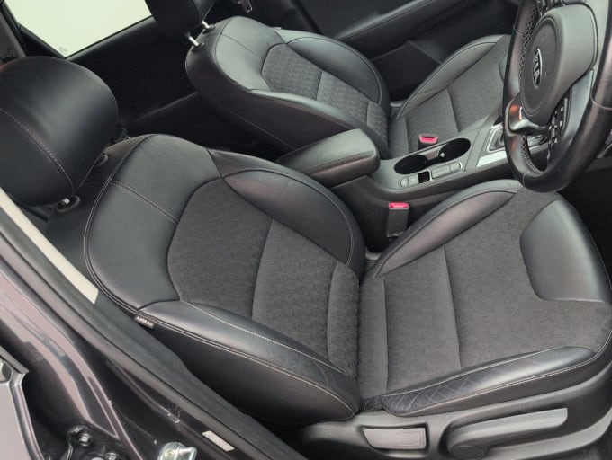 2025 Kia Niro
