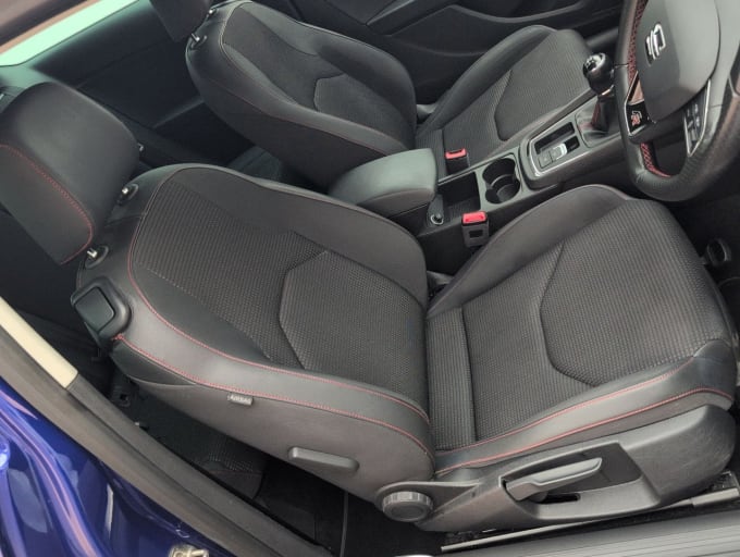 2025 Seat Leon