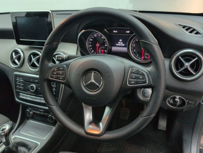 2025 Mercedes-benz Cla