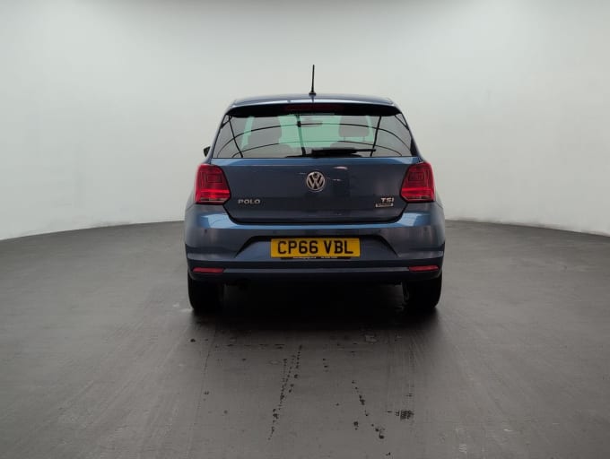 2017 Volkswagen Polo