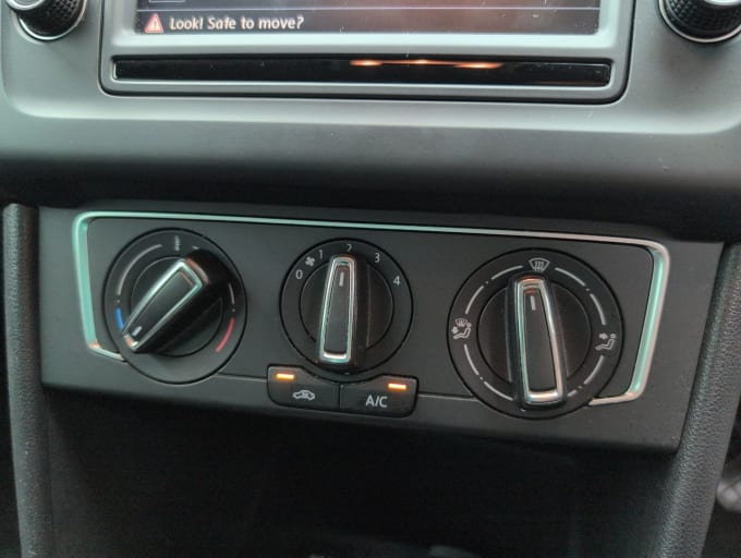 2017 Volkswagen Polo