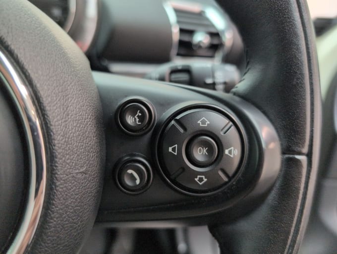 2025 Mini Clubman