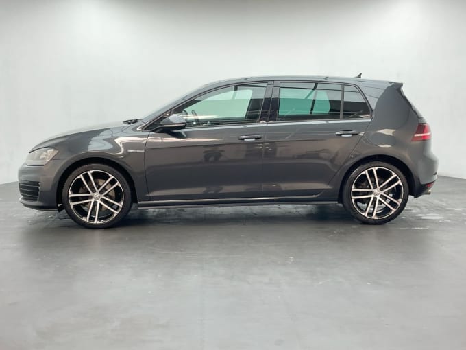 2025 Volkswagen Golf