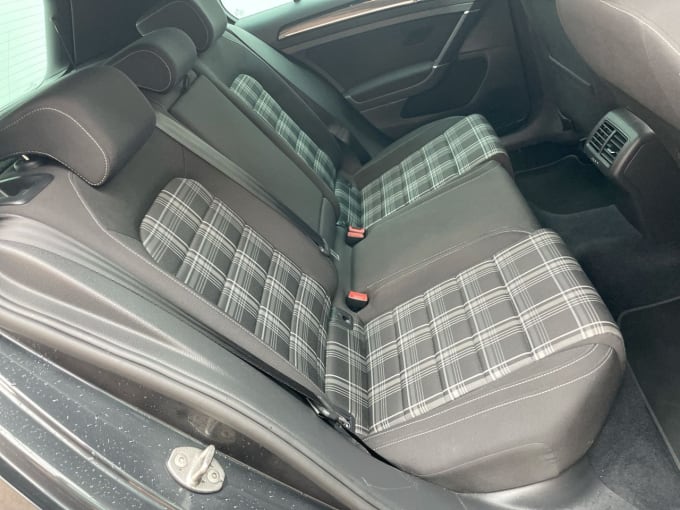 2025 Volkswagen Golf