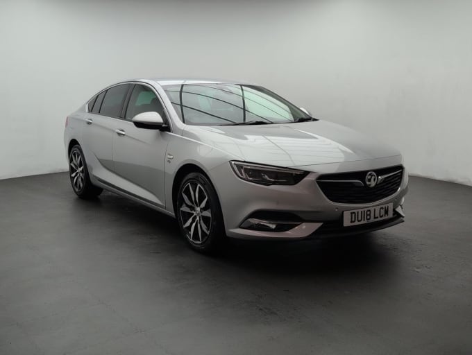 2025 Vauxhall Insignia