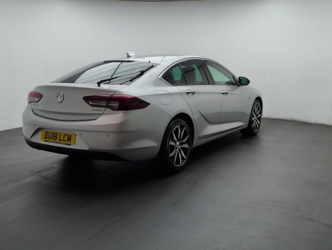 2025 Vauxhall Insignia
