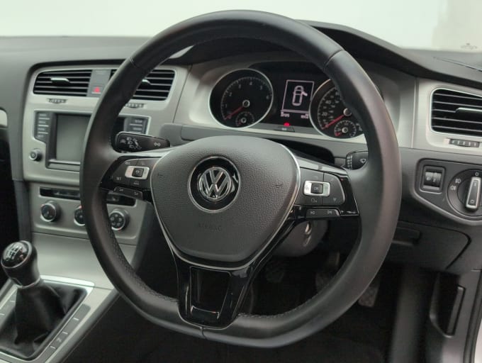 2025 Volkswagen Golf