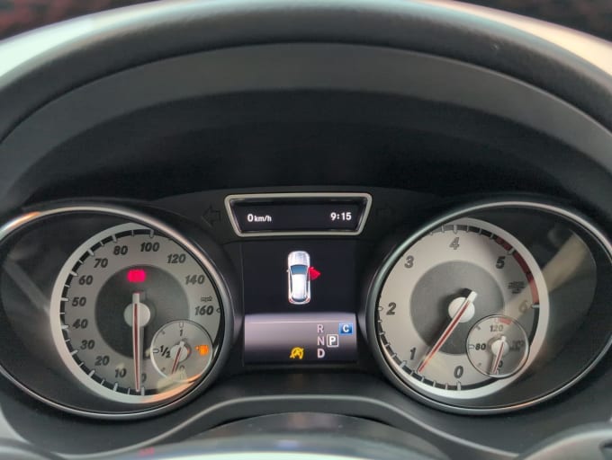 2025 Mercedes-benz 180