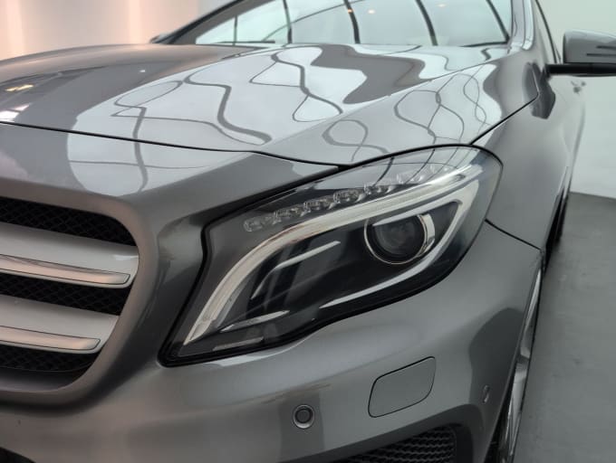 2025 Mercedes-benz 180