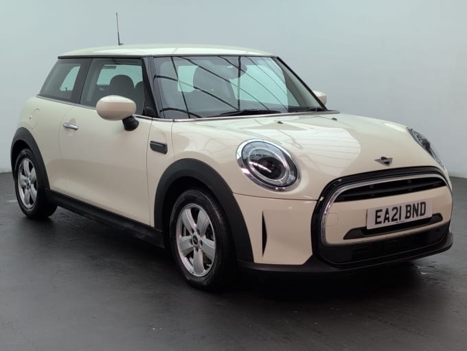 2025 Mini Hatch