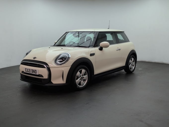2025 Mini Hatch