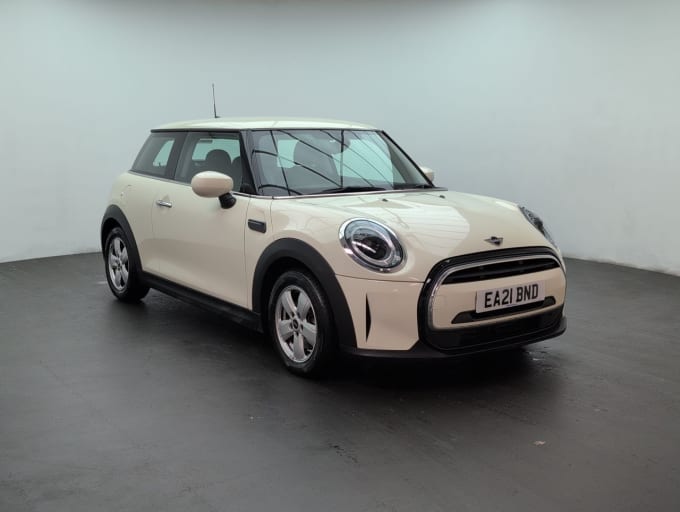 2025 Mini Hatch