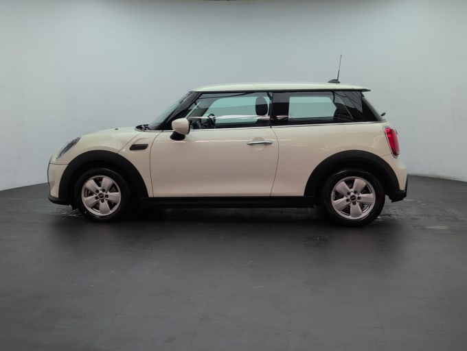 2025 Mini Hatch