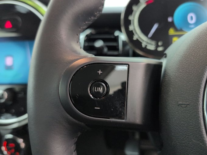 2025 Mini Hatch