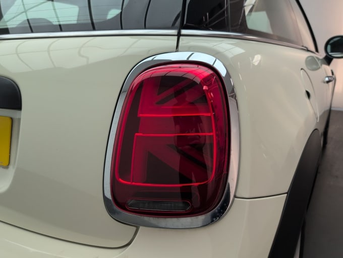 2025 Mini Hatch