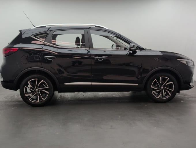 2025 Mg Mg Zs