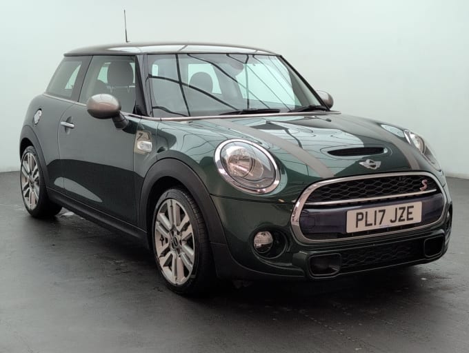 2025 Mini Hatch
