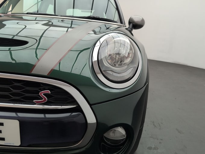 2025 Mini Hatch