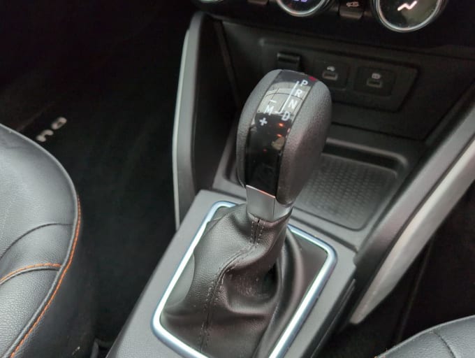 2025 Dacia Duster