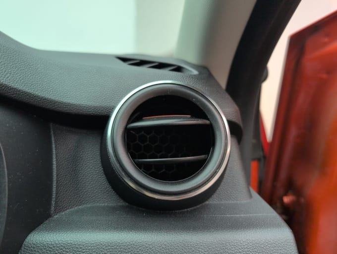 2025 Dacia Duster