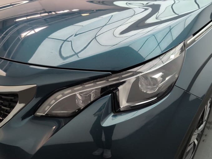2025 Peugeot 5008