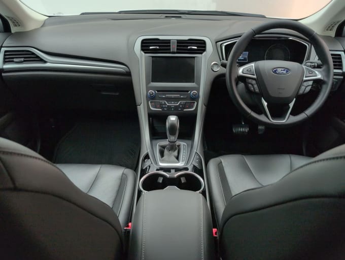2025 Ford Mondeo