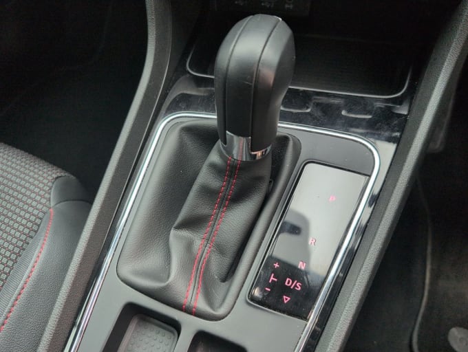 2025 Seat Leon