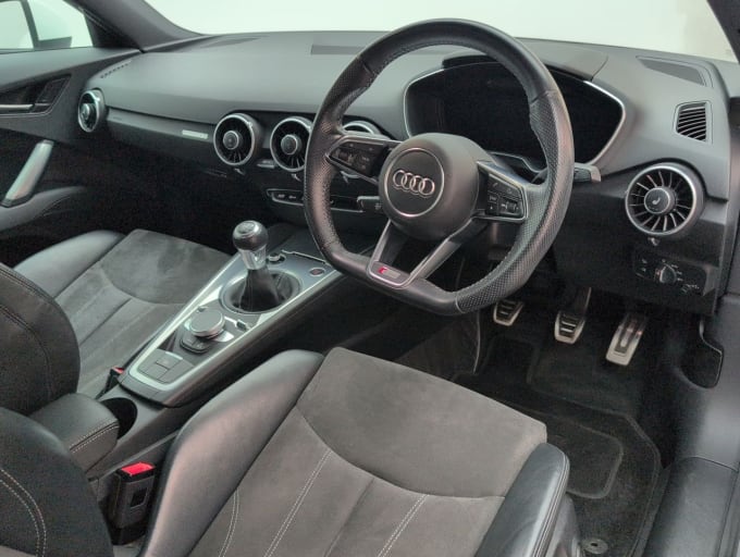 2025 Audi Tt