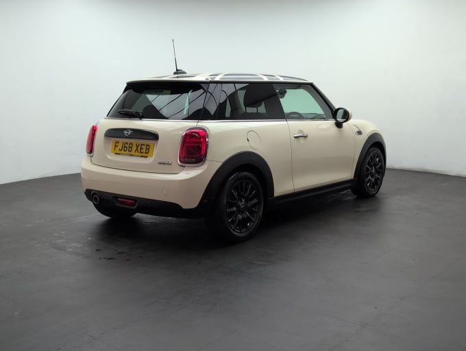 2025 Mini Hatch